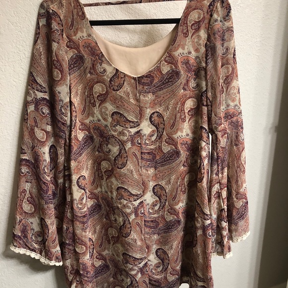 Paisley pattern dress! - Picture 2 of 3